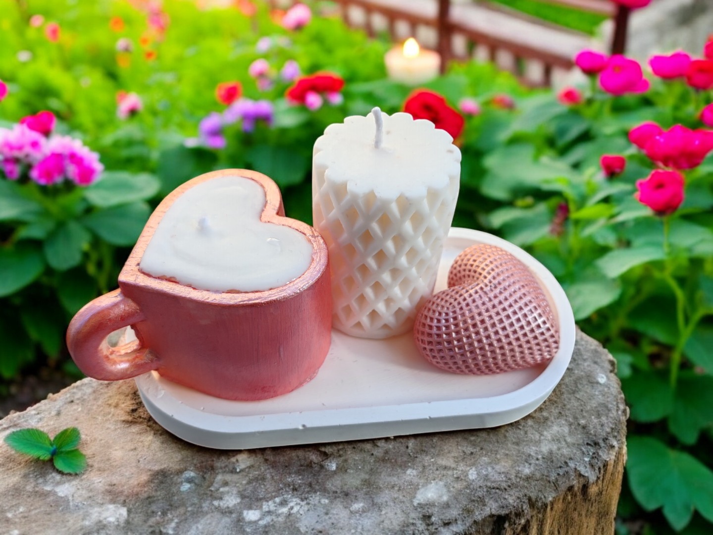'Sevginiz Serviste!'  Set 2- (Sunumluklu Kalpli Kupa Mum & Silindir Mum & Kalp Obje Set)