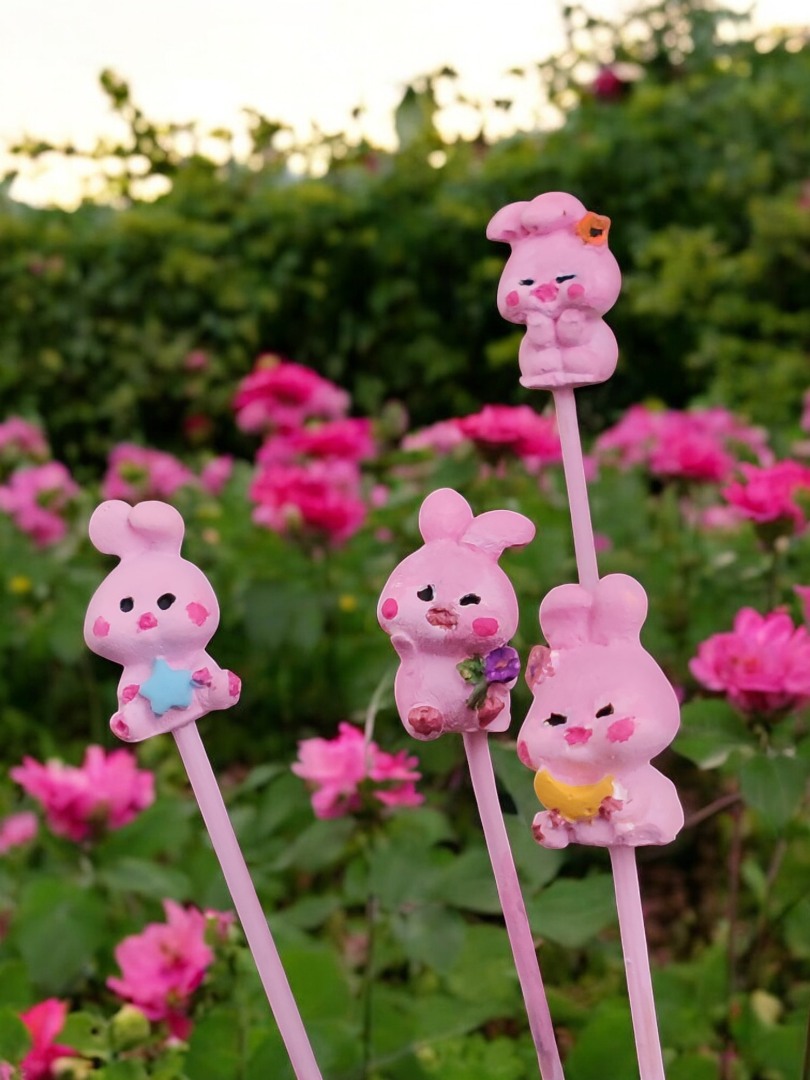 ' Pembe Mini Tavşan Ailesi' Saksı Süsü (4 adet)