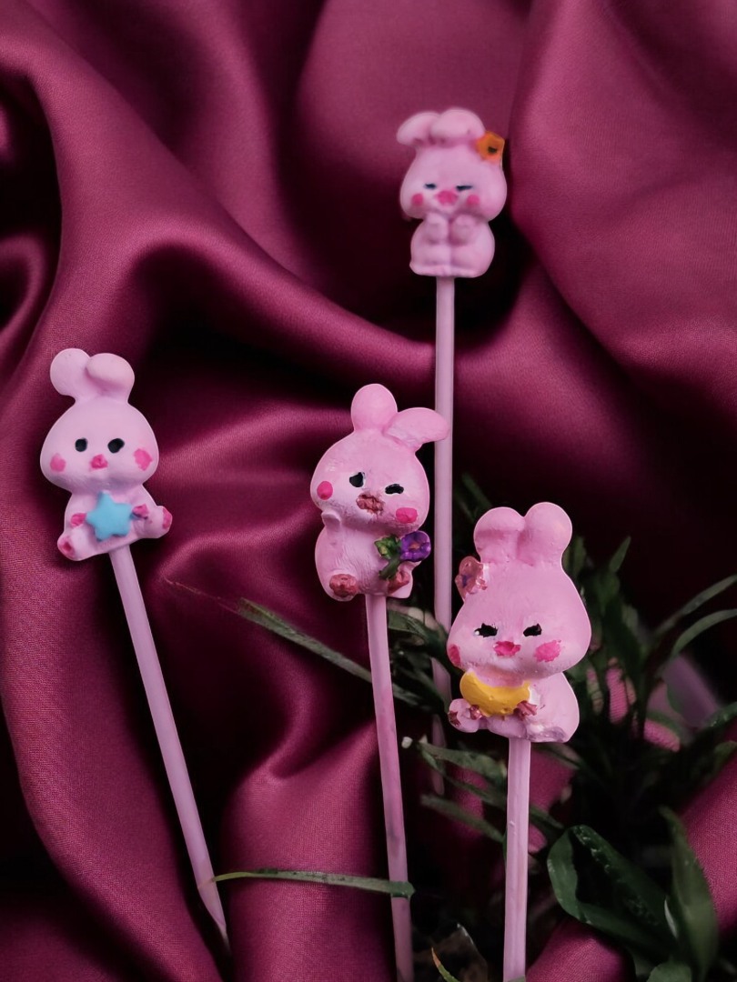 ' Pembe Mini Tavşan Ailesi' Saksı Süsü (4 adet)