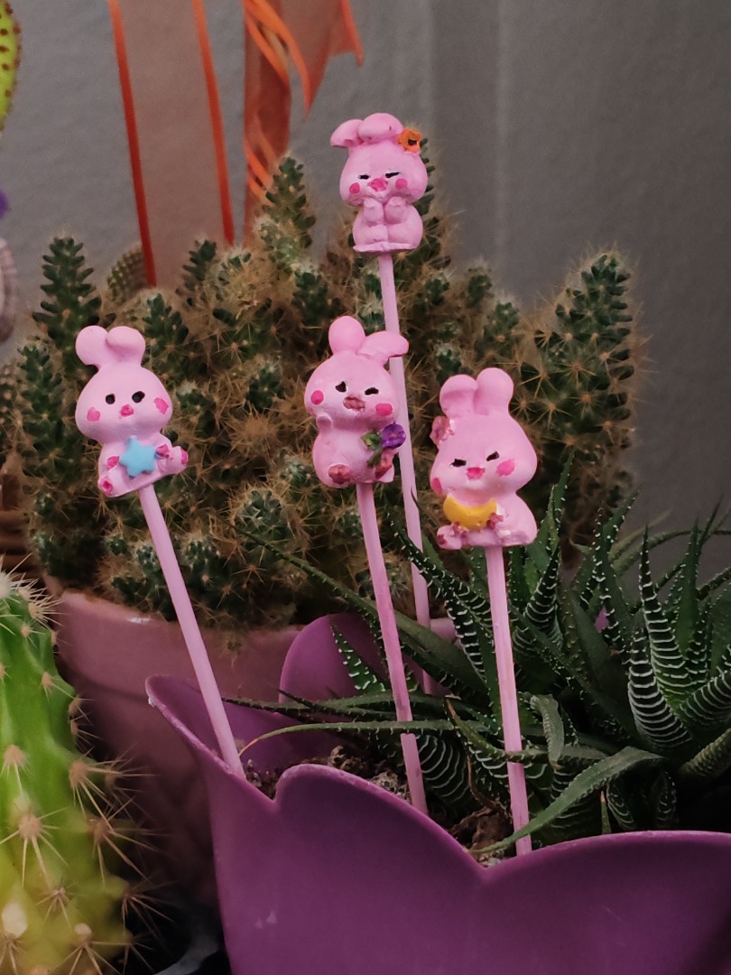 ' Pembe Mini Tavşan Ailesi' Saksı Süsü (4 adet)