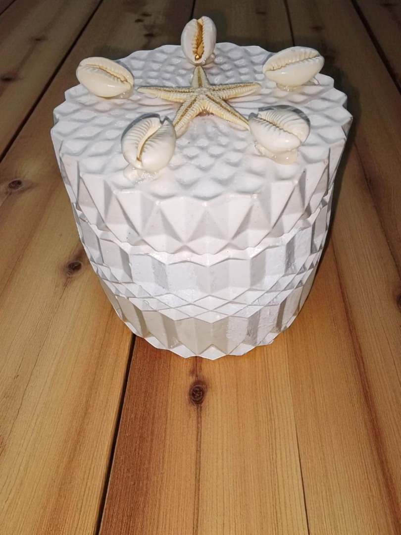 Beyaz Kapaklı Kristal Desenli Dekoratif Saklama Kutusu 2