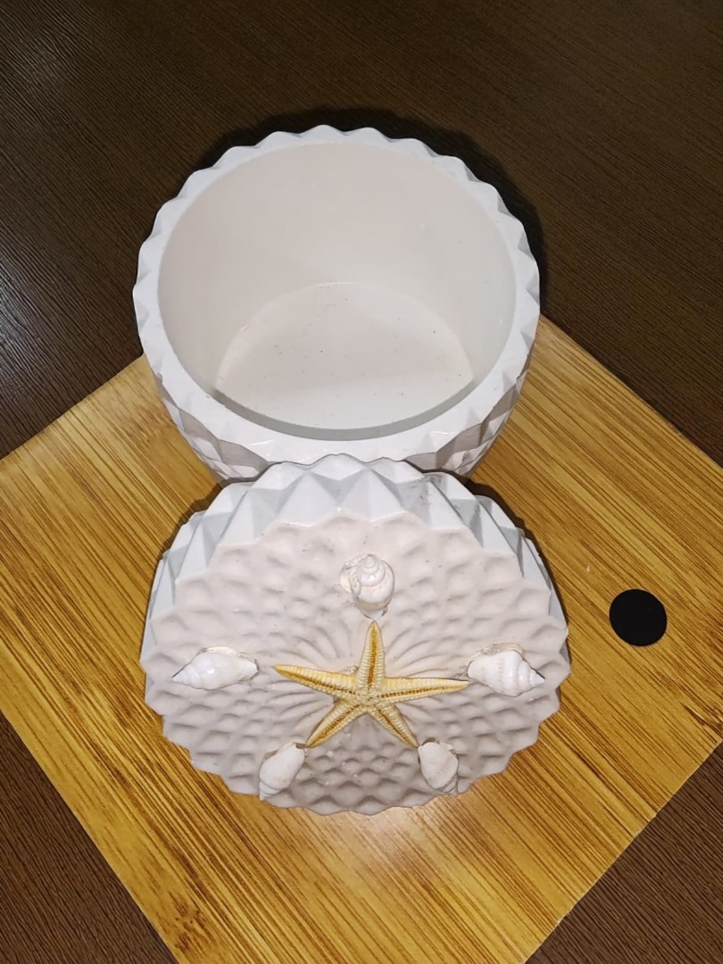 Beyaz Kapaklı Kristal Desenli Dekoratif Saklama Kutusu 3