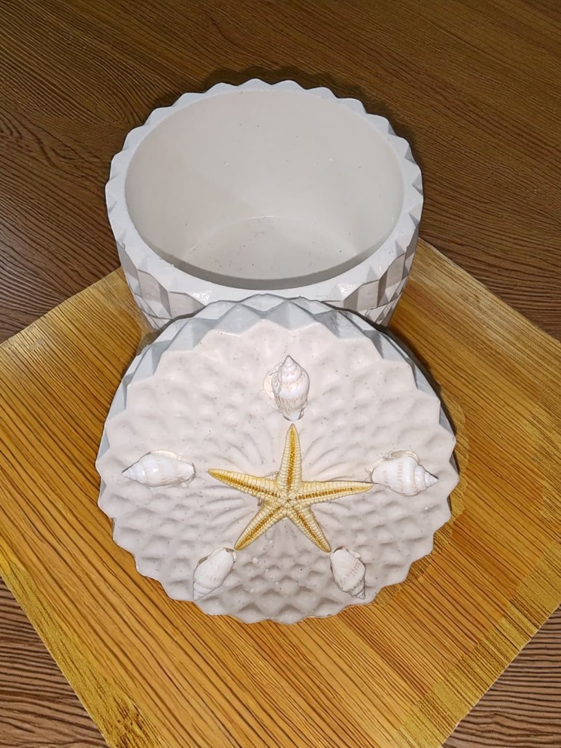 Beyaz Kapaklı Kristal Desenli Dekoratif Saklama Kutusu 3