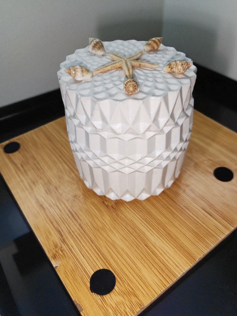 Beyaz Kapaklı Kristal Desenli Dekoratif Saklama Kutusu 4