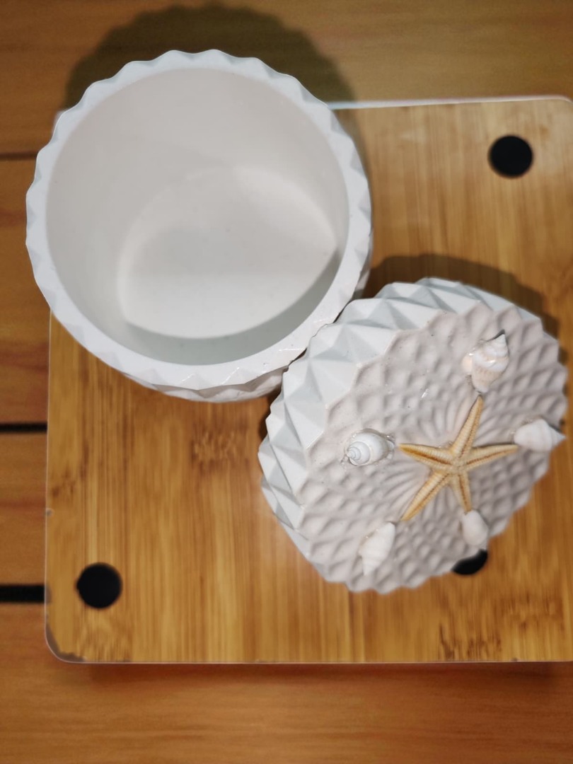 Beyaz Kapaklı Kristal Desenli Dekoratif Saklama Kutusu 3