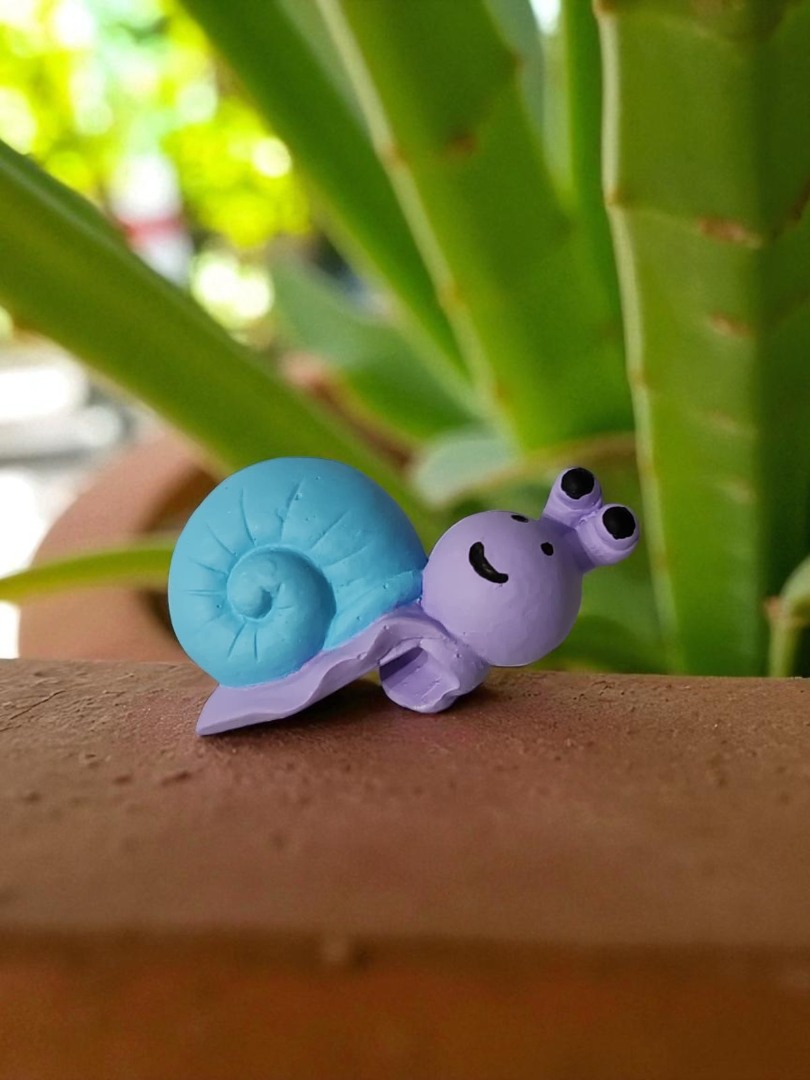 'Neşeli Saly' Salyangoz Saksı Süsü 4 (1 adet)