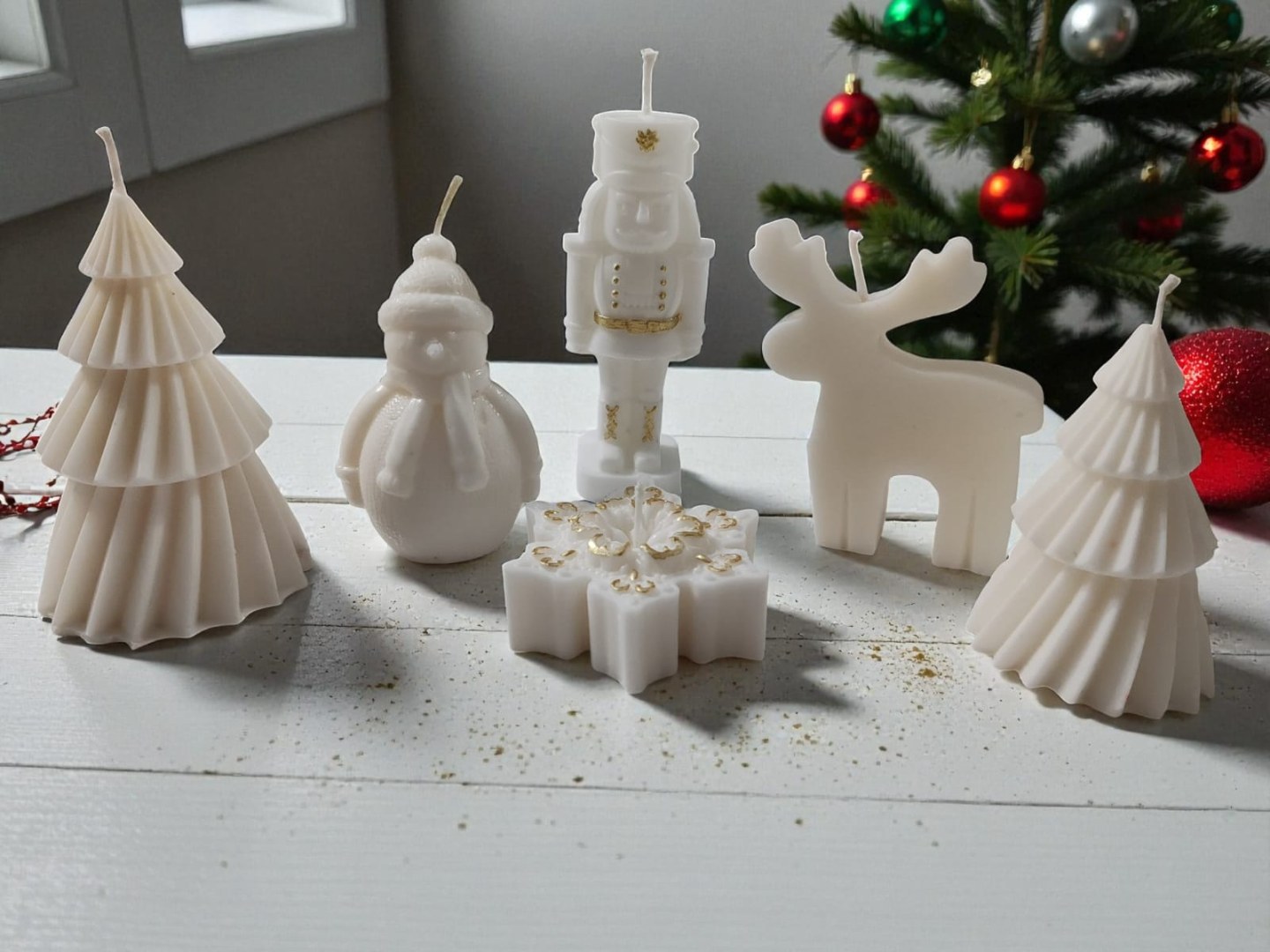 Yeni Yıl - Yılbaşı Çam Ağacı Dekoratif Kokulu Mum 9cm