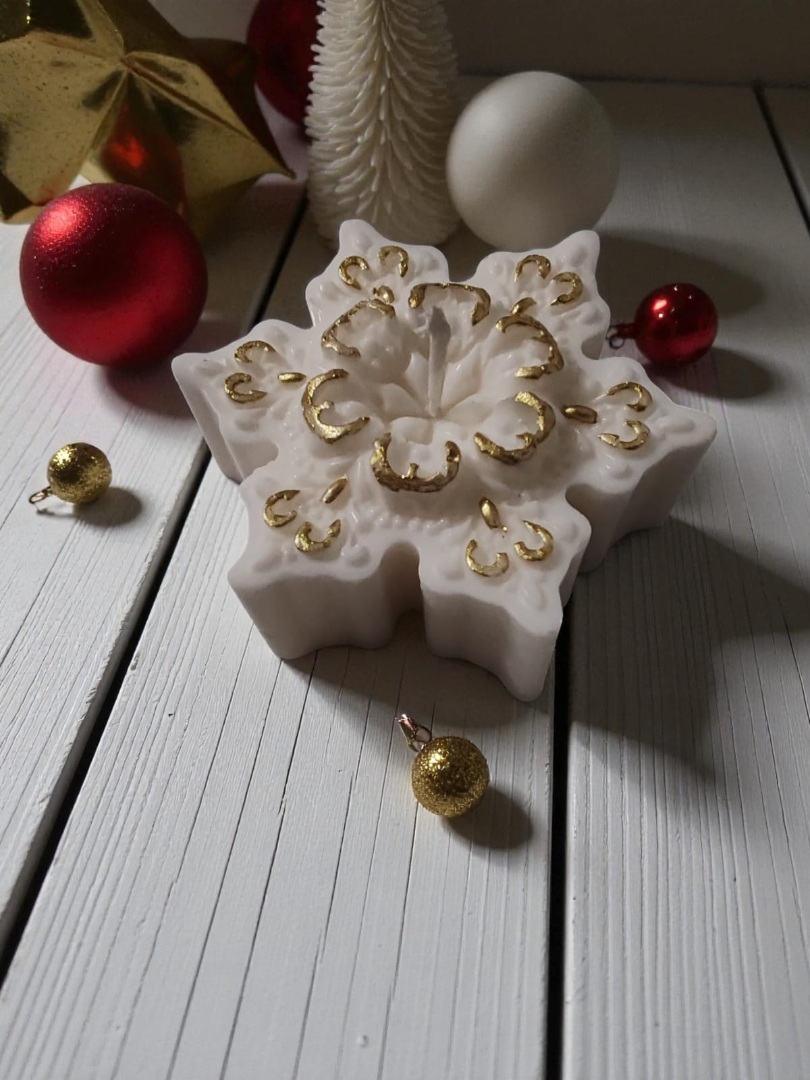 Yeni Yıl - Yılbaşı Kar Tanesi Dekoratif Kokulu Mum 