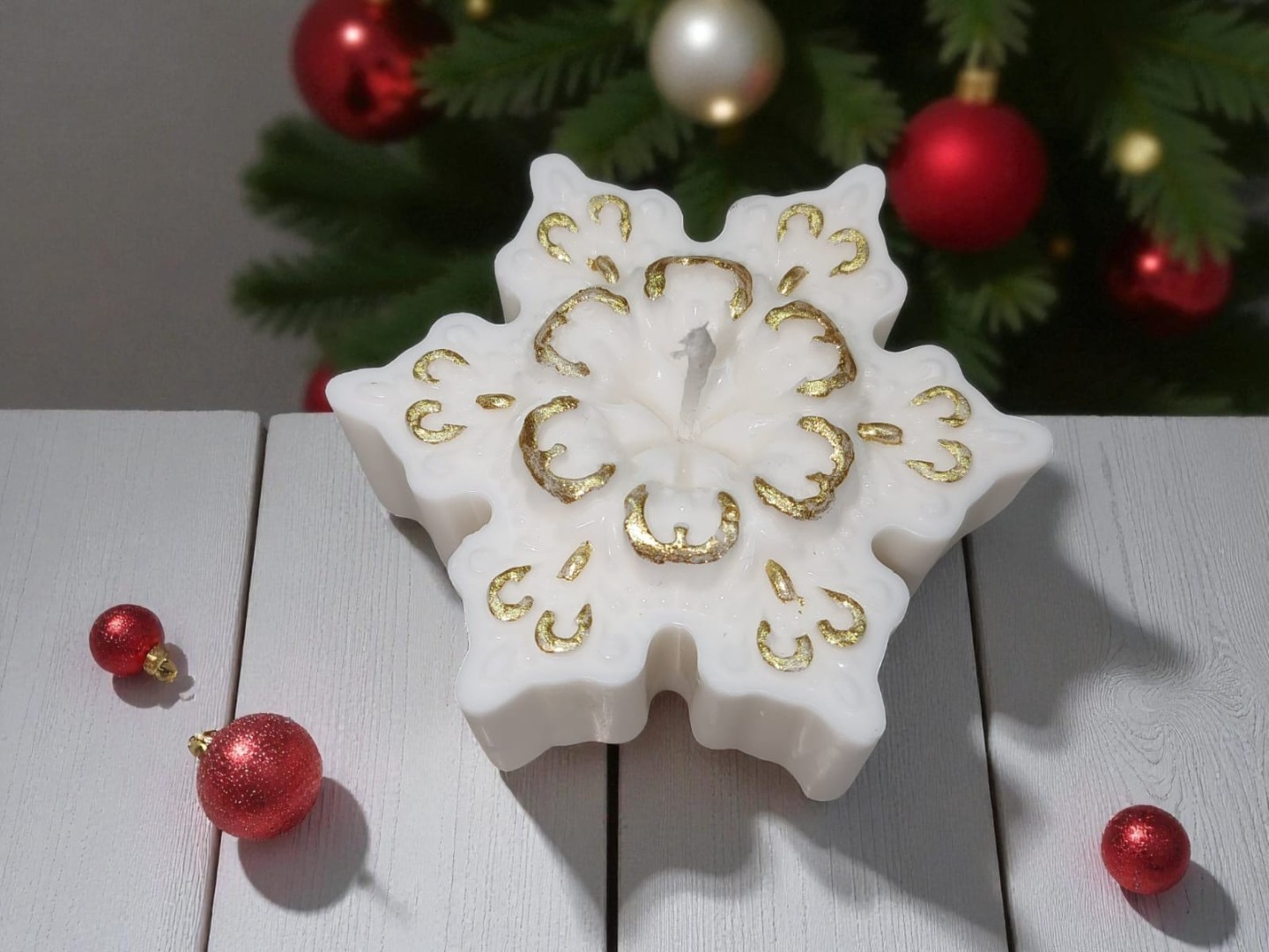 Yeni Yıl - Yılbaşı Kar Tanesi Dekoratif Kokulu Mum 