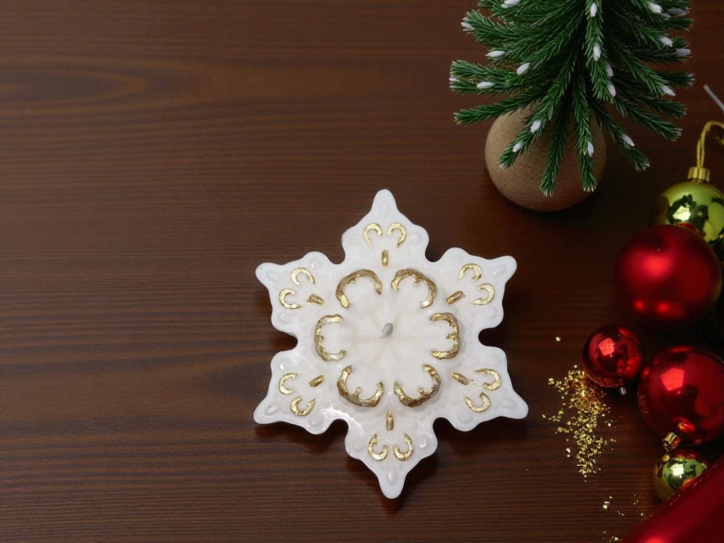 Yeni Yıl - Yılbaşı Kar Tanesi Dekoratif Kokulu Mum