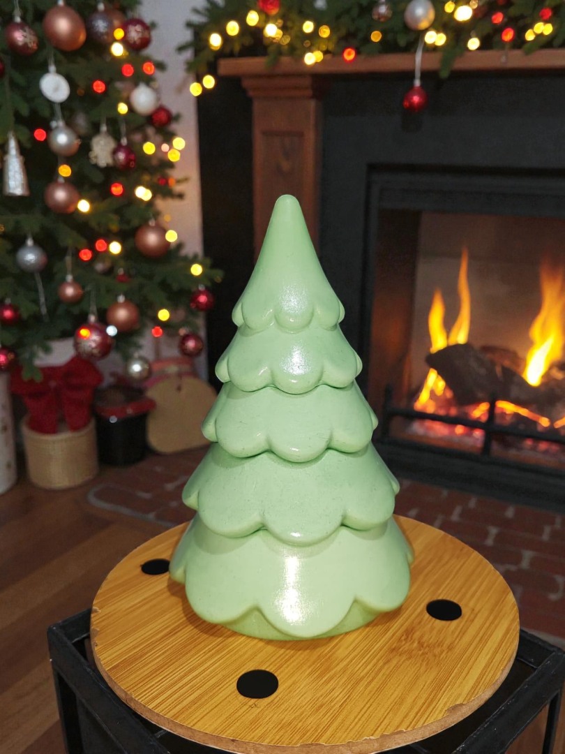 Dekoratif Katmanlı Çam Ağacı Kokulu Mum